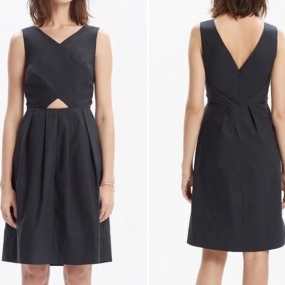 Madewell Dresses & Skirts - NEW NWT! MADEWELL CUTOUT SUNDRESS V-neck Front/back NAVY 100% COTTON sz 10